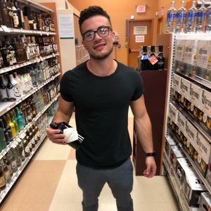 Meet your Posher, Raul